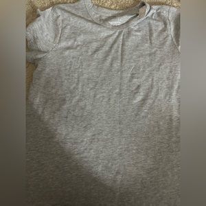 Super soft women’s Tshirt NWT